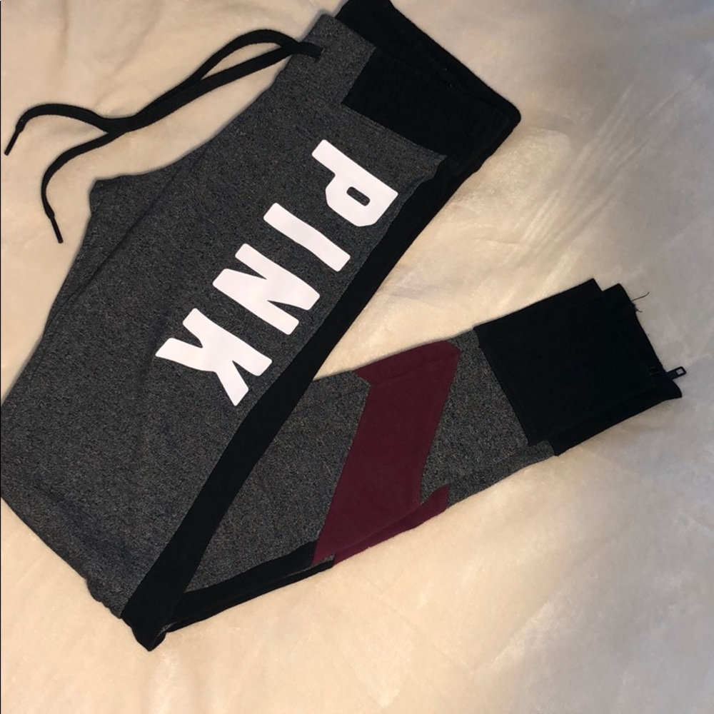 Pink Victoria’s Secret leggings size xs
